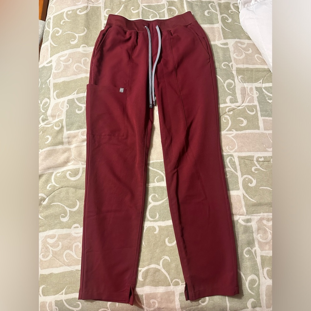 Fabletics Size Small Scrubs Pants